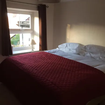 Bed & Breakfast The Queen Adelaide 3*